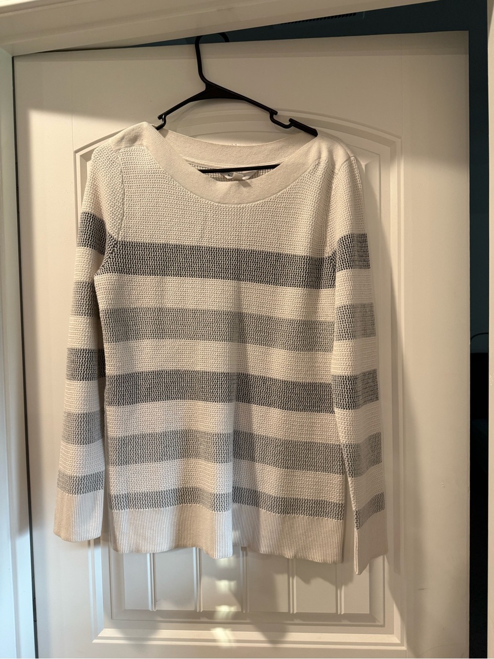 Market & Spruce Cream and Gray Striped Crewneck Sweater